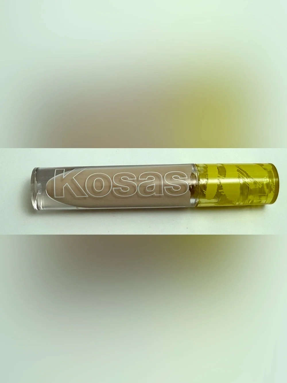 Kosas Revealer Concealer in Tone 01 N New